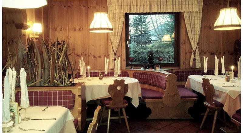Hotel Martini - Including Summercard